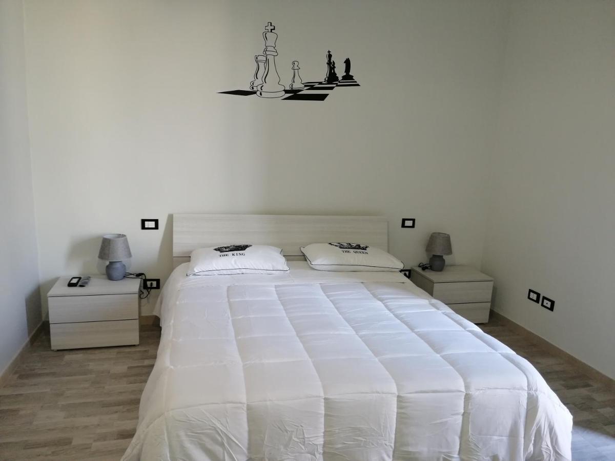 Scacco Matto Holiday House Taranto Eksteriør bilde