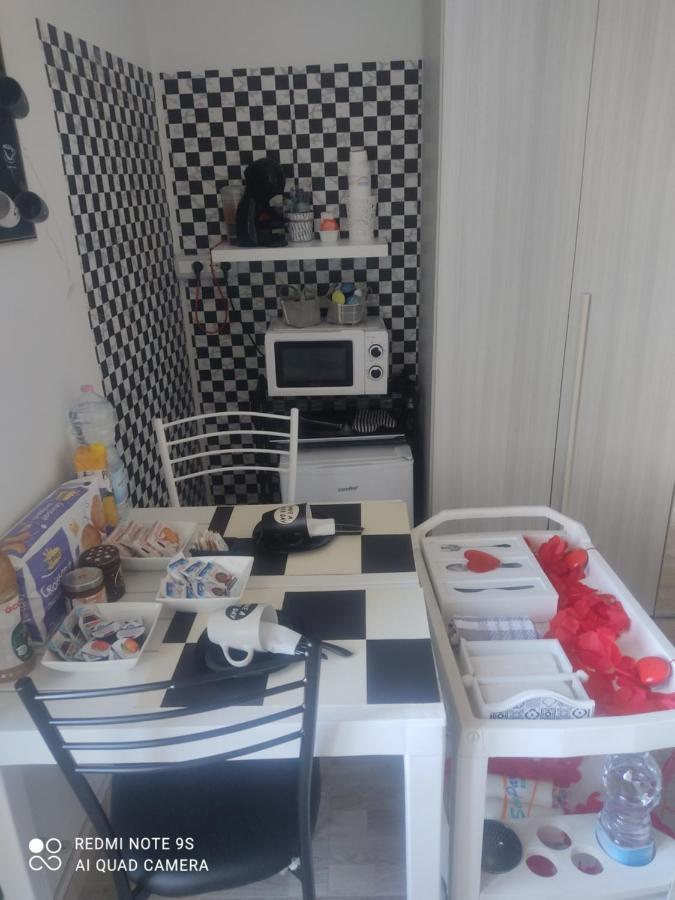 Scacco Matto Holiday House Taranto Eksteriør bilde