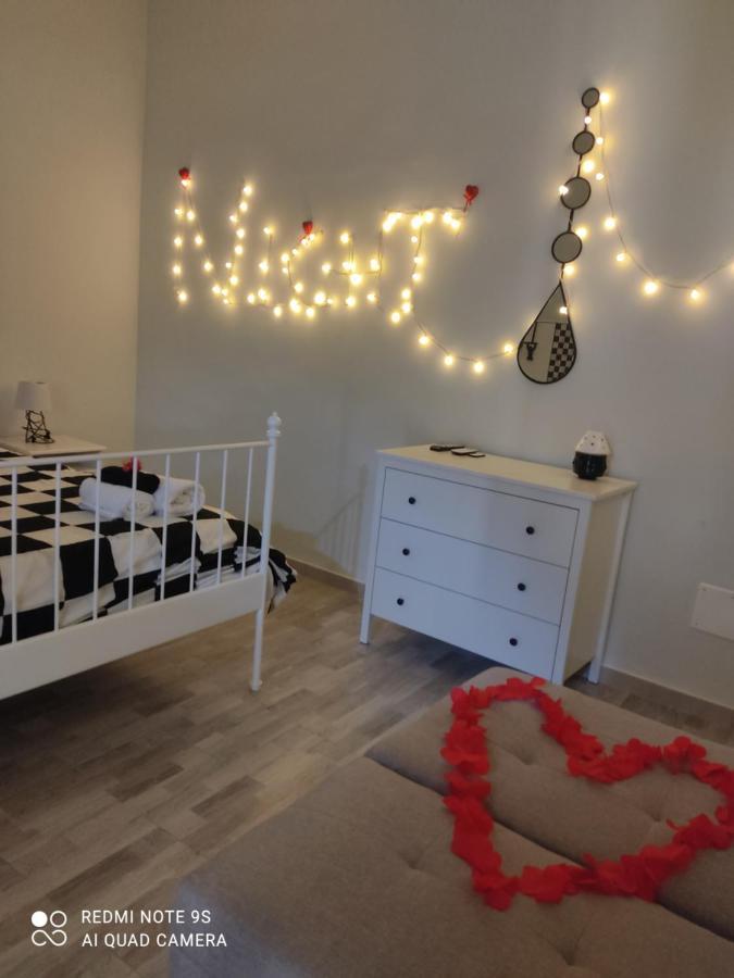 Scacco Matto Holiday House Taranto Eksteriør bilde